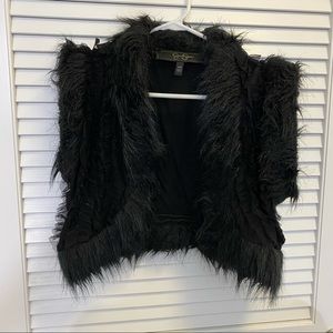 Jessica Simpson l black vest